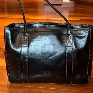 Shoulder work bag with lip top holder